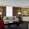 doubletree-by-hilton-los-angeles-downtown-suite