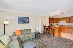 Ramada Los Angeles suite